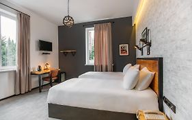 Timber Boutique Hotel